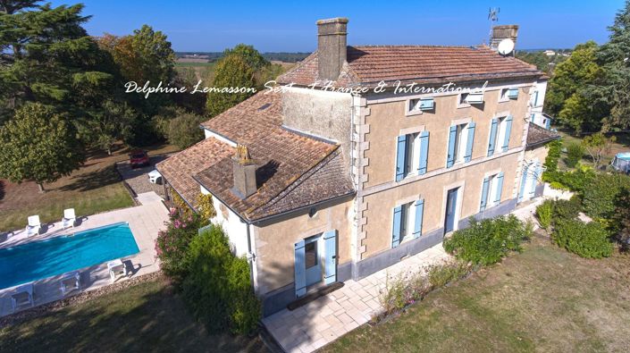 Image No.1-Propriété de 6 chambres à vendre à Duras