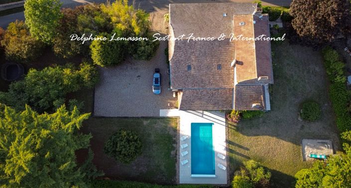 Image No.2-Propriété de 6 chambres à vendre à Duras