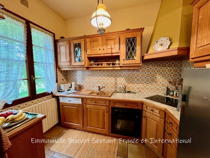 Image No.12-4 Bed House for sale