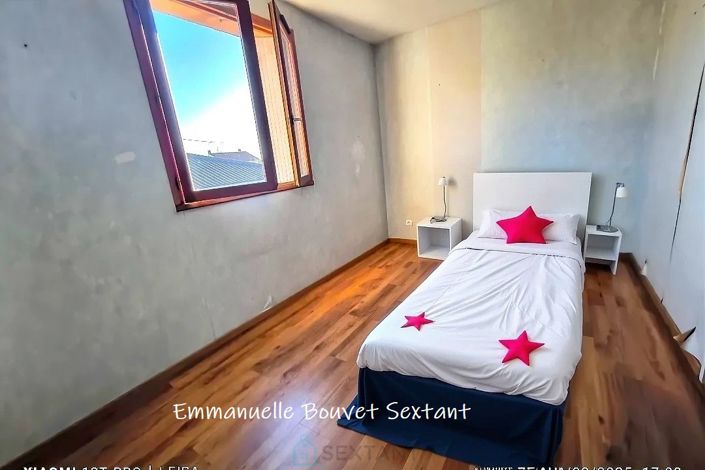 Image No.8-3 Bed House for sale