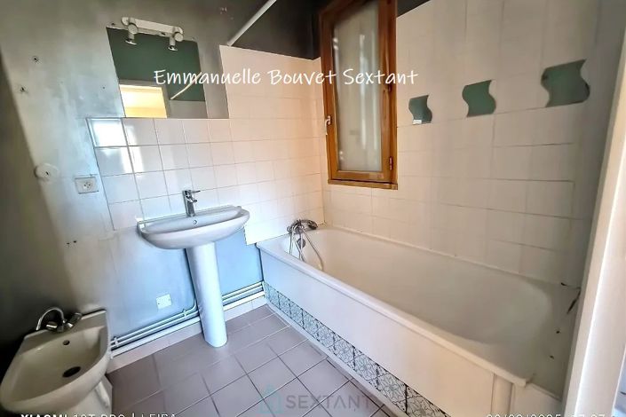 Image No.7-3 Bed House for sale