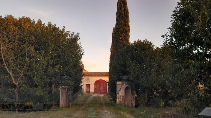 Image No.5-7 Bed House for sale