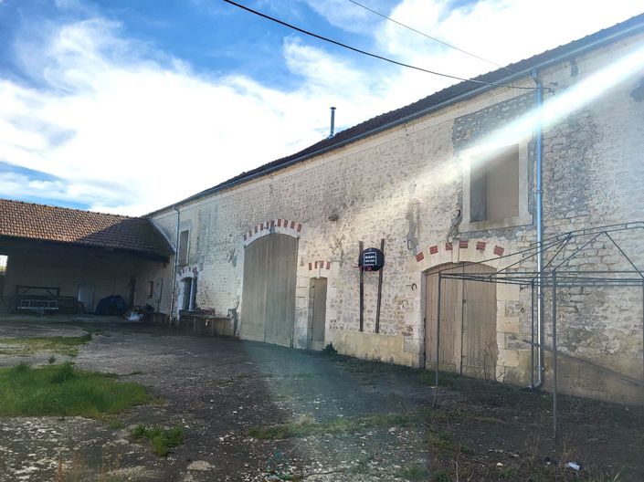 Image No.21-7 Bed House for sale