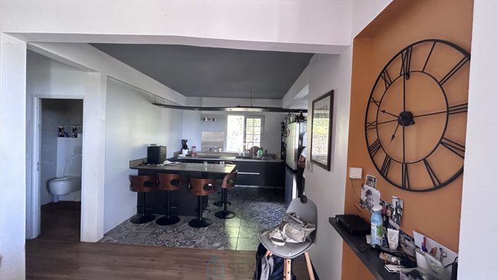 Image No.3-Propriété de 6 chambres à vendre à Fort-de-France