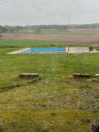 Image No.17-8 Bed Property for sale