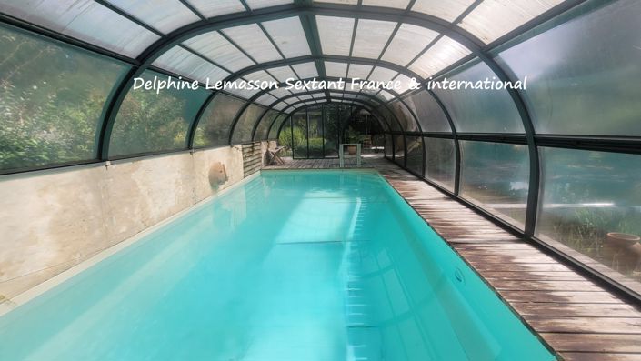 Image No.10-3 Bed Property for sale