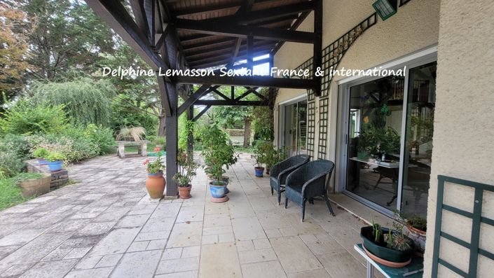 Image No.23-3 Bed Property for sale