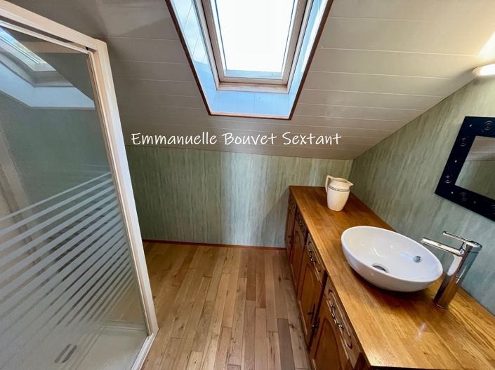 Image No.15-4 Bed Property for sale