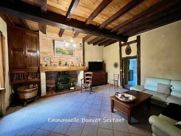 Image No.7-4 Bed Property for sale