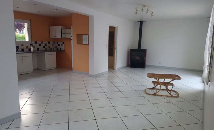 Image No.2-Maison de 3 chambres à vendre à Landrévarzec