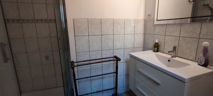 Image No.17-4 Bed Property for sale