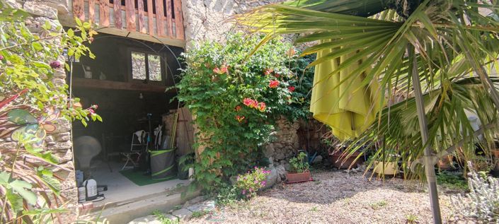 Image No.2-4 Bed Property for sale