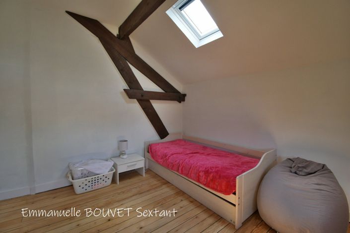 Image No.15-5 Bed Property for sale