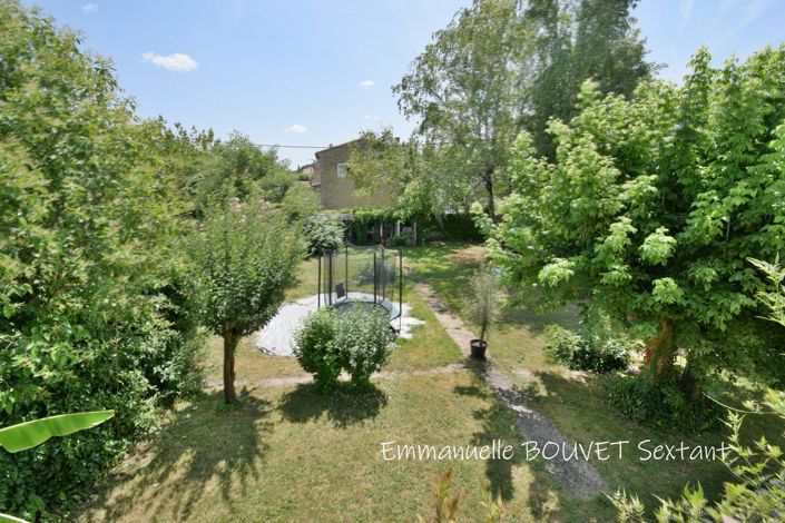 Image No.18-5 Bed Property for sale