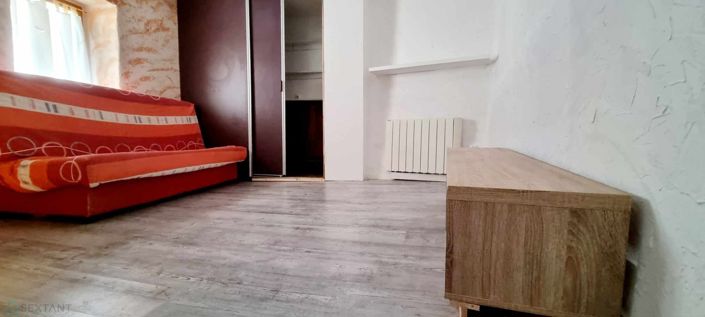 Image No.1-Propriété de 2 chambres à vendre à Mirefleurs