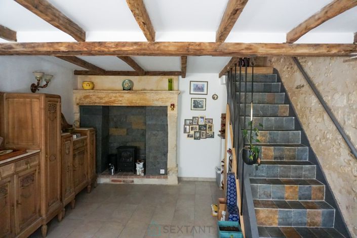 Image No.8-3 Bed Property for sale