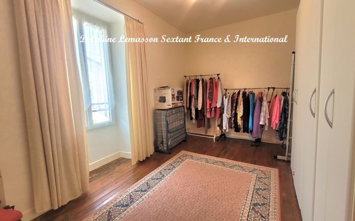 Image No.16-4 Bed Property for sale