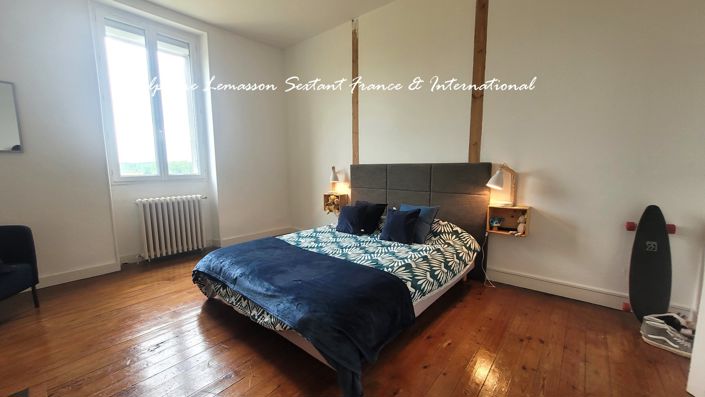 Image No.13-Propriété de 8 chambres à vendre à Vélines