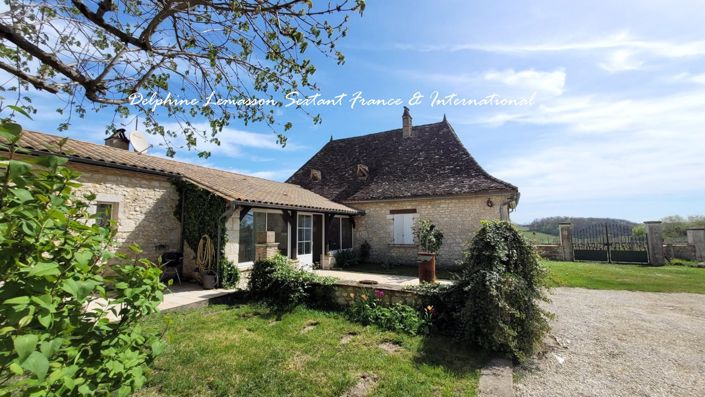 Image No.15-8 Bed Property for sale