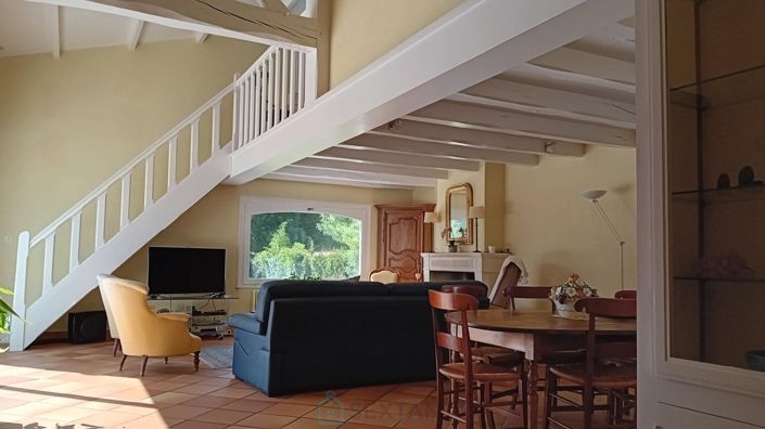 Image No.7-3 Bed Property for sale