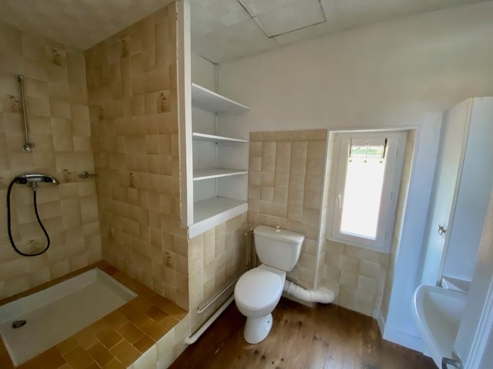 Image No.14-4 Bed Property for sale