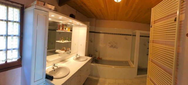 Image No.13-4 Bed Property for sale