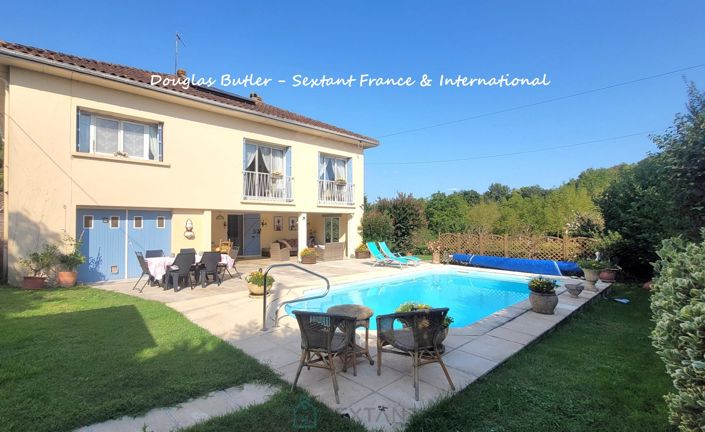 Image No.1-3 Bed House for sale