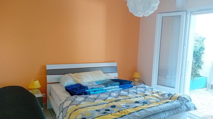 Image No.11-3 Bed Property for sale