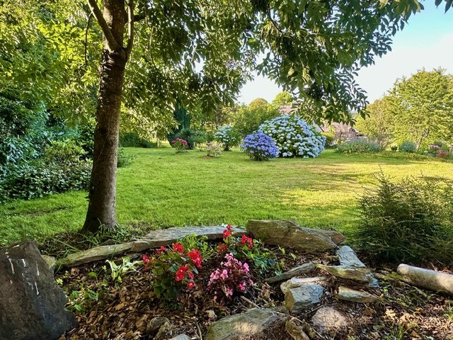 Image No.38-6 Bed Property for sale