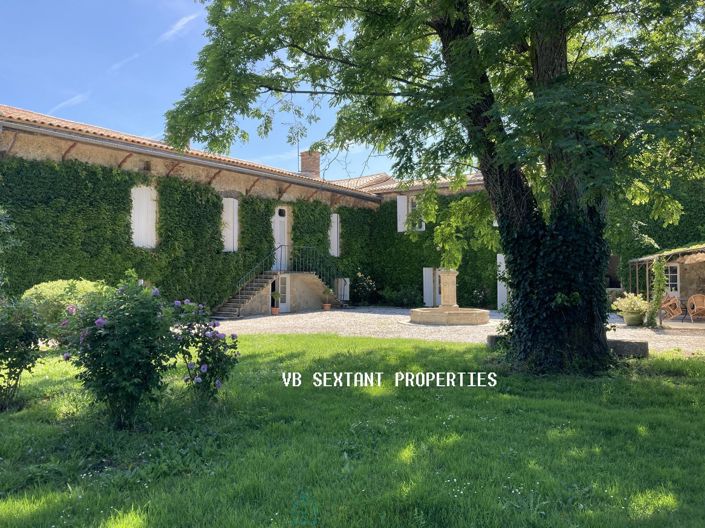 Image No.1-5 Bed Property for sale