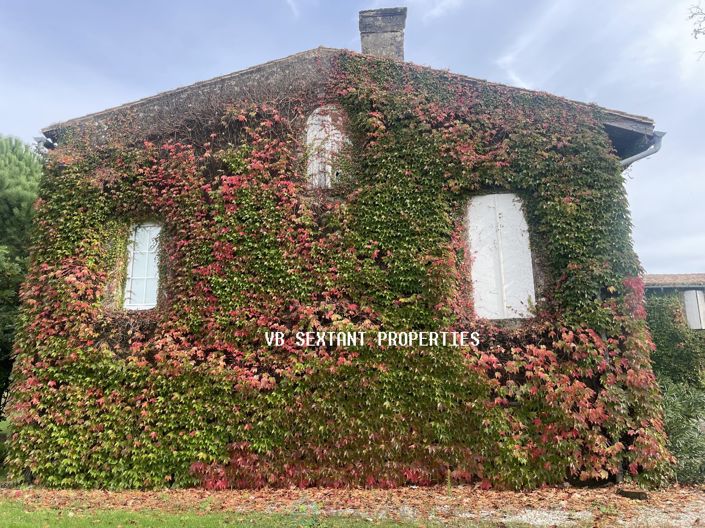 Image No.12-5 Bed Property for sale