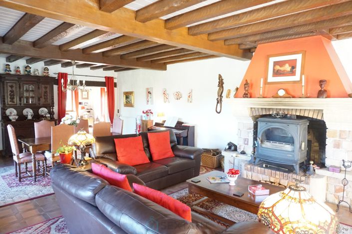 Image No.14-5 Bed Property for sale