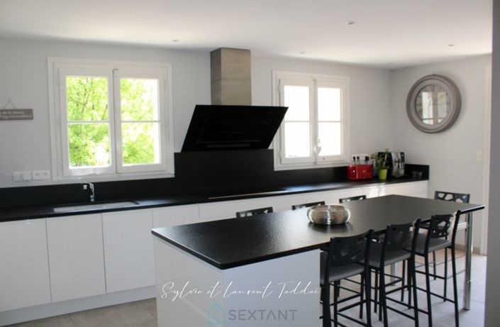 Image No.7-Maison de 6 chambres à vendre à Montguyon