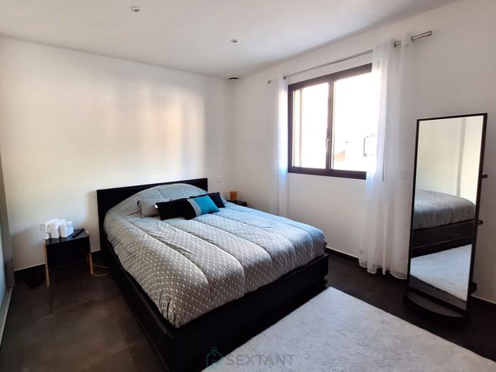 Image No.16-Propriété de 6 chambres à vendre à Istres