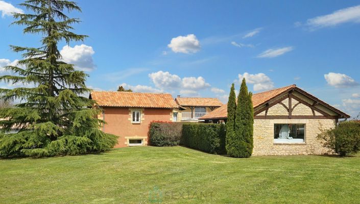 Image No.6-6 Bed Property for sale