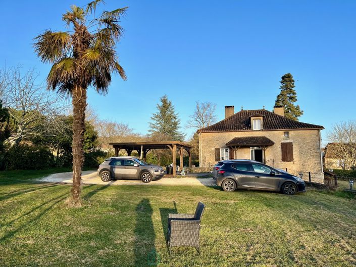 Image No.1-4 Bed Property for sale