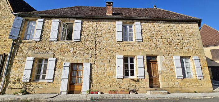 Image No.1-Maison de 5 chambres à vendre à Domme