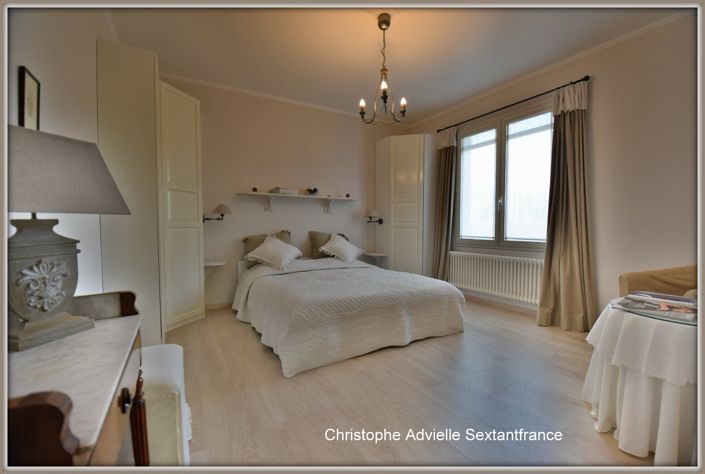 Image No.7-4 Bed House for sale