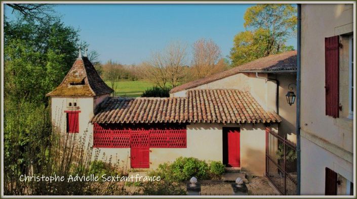 Image No.29-11 Bed Property for sale