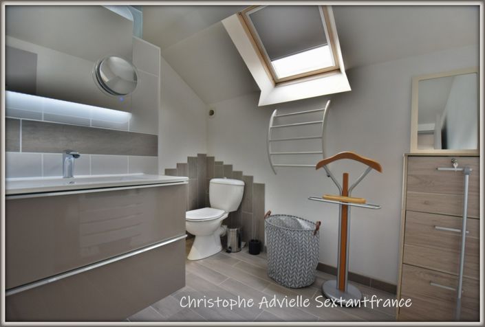 Image No.11-4 Bed Property for sale