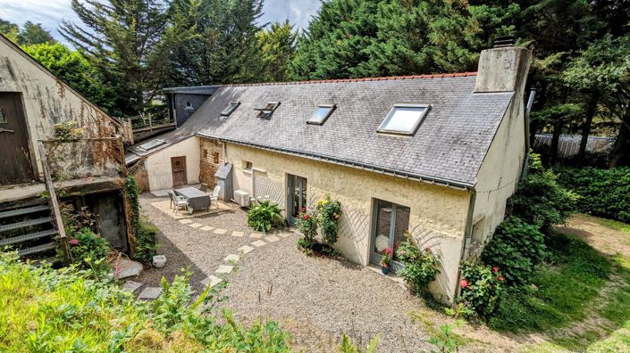 Image No.1-3 Bed Property for sale