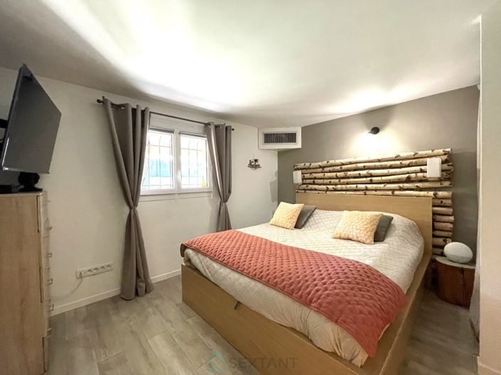 Image No.13-4 Bed Property for sale