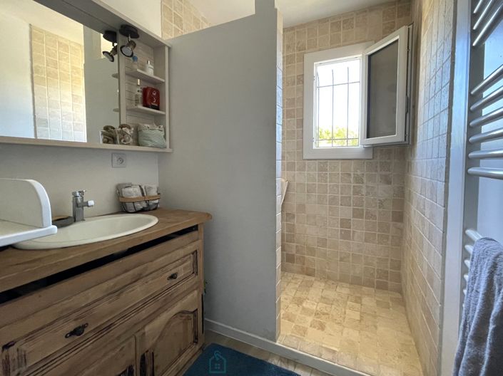 Image No.9-4 Bed Property for sale