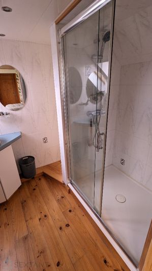 Image No.27-5 Bed Property for sale