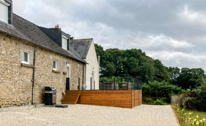 Image No.5-5 Bed Property for sale