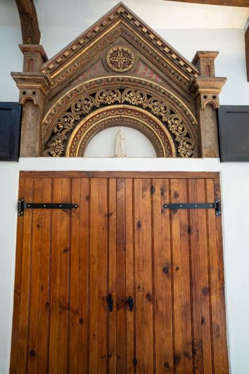 Image No.6-8 Bed Property for sale