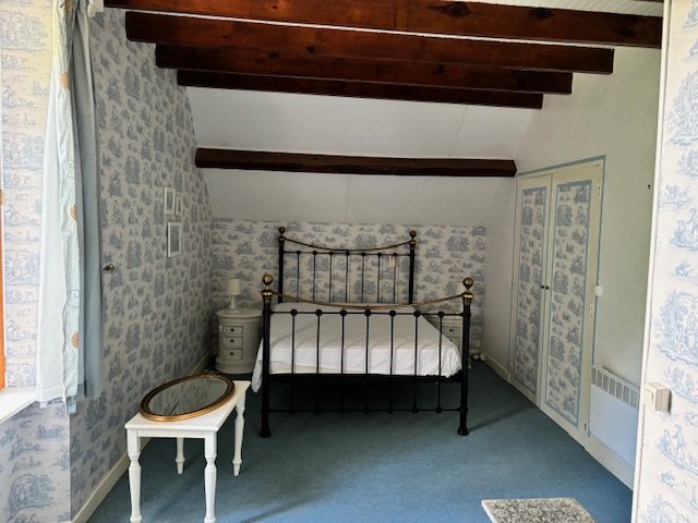 Image No.6-3 Bed Property for sale