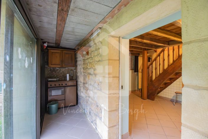 Image No.12-2 Bed House for sale