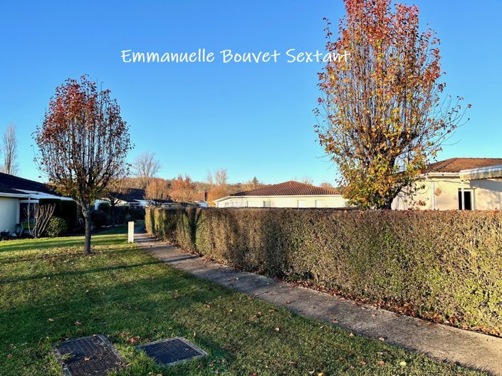 Image No.13-2 Bed Property for sale