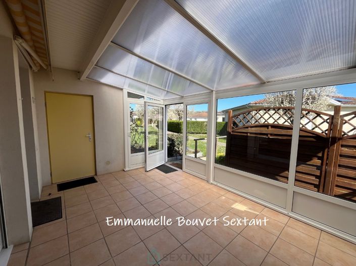 Image No.3-2 Bed Property for sale